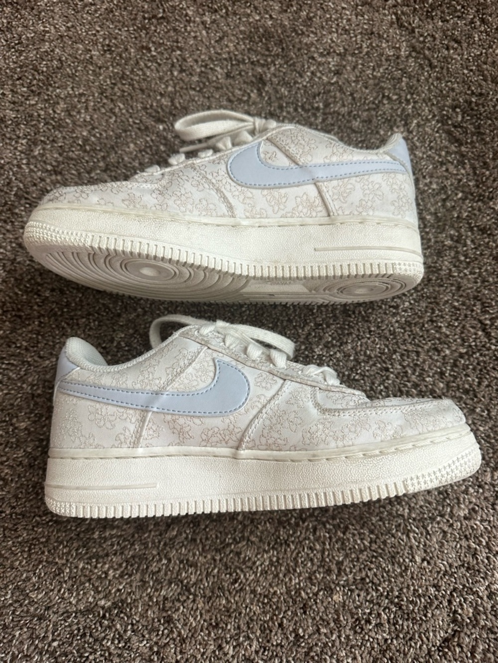 Nike Air Force 1 Low Floral Jacquard Beige White Sneakers Size 5Y/6.5 Women